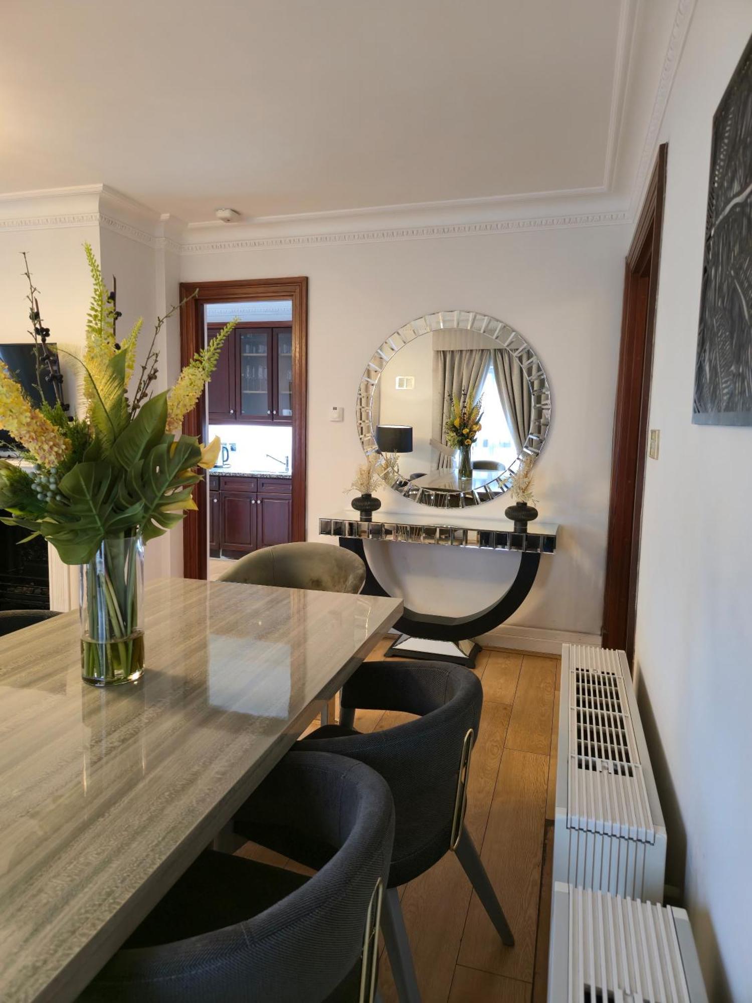 Carlton Court - Mayfair London